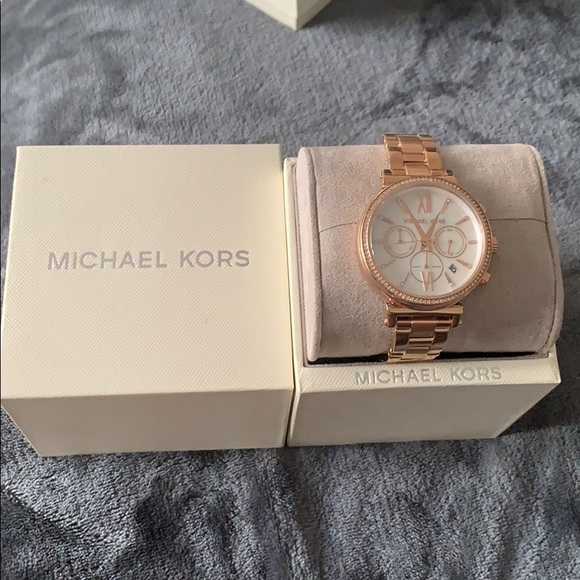 Michael Kors women’s watch - Picture 3 of 4